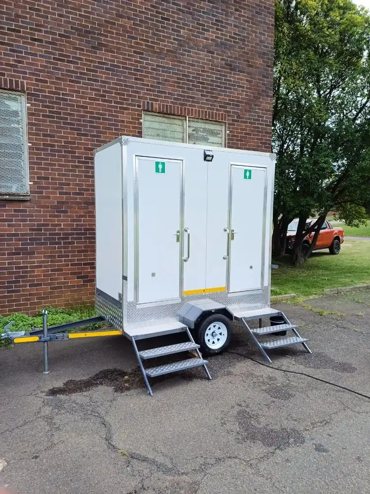 Mobile toilet hire trailer unit
